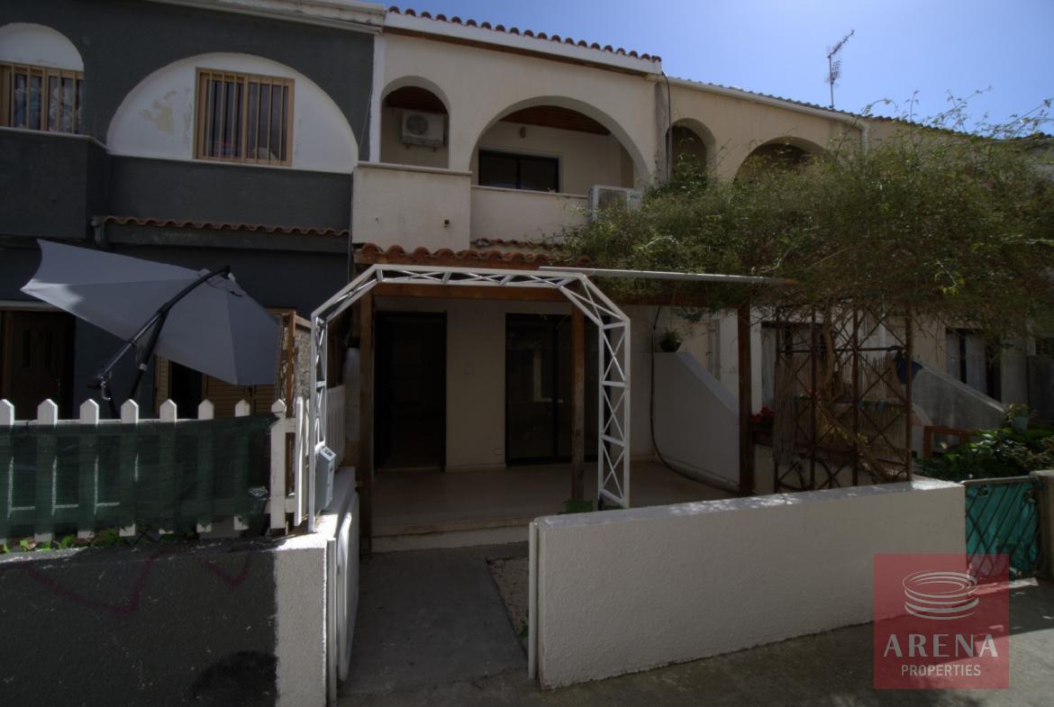 TOWNHOUSE FOR SALE IN KITI