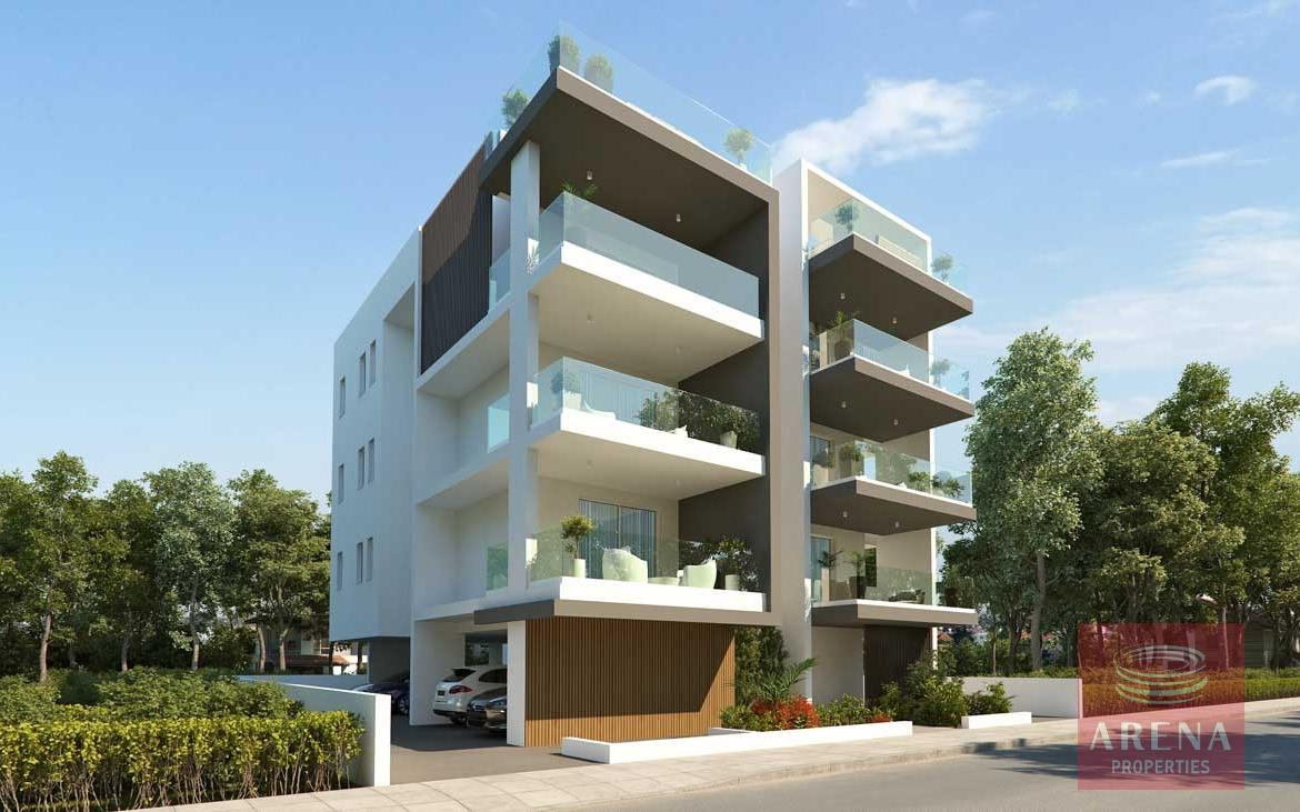 2 bed apt in aradippou