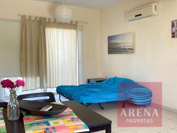 2 bed flat in Paralimni