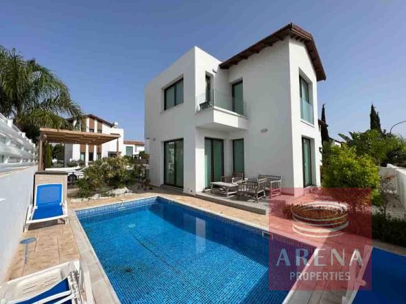 3 BED VILLA IN AYIA TRIADA