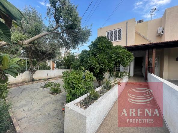 3 bed house for rent in kamares
