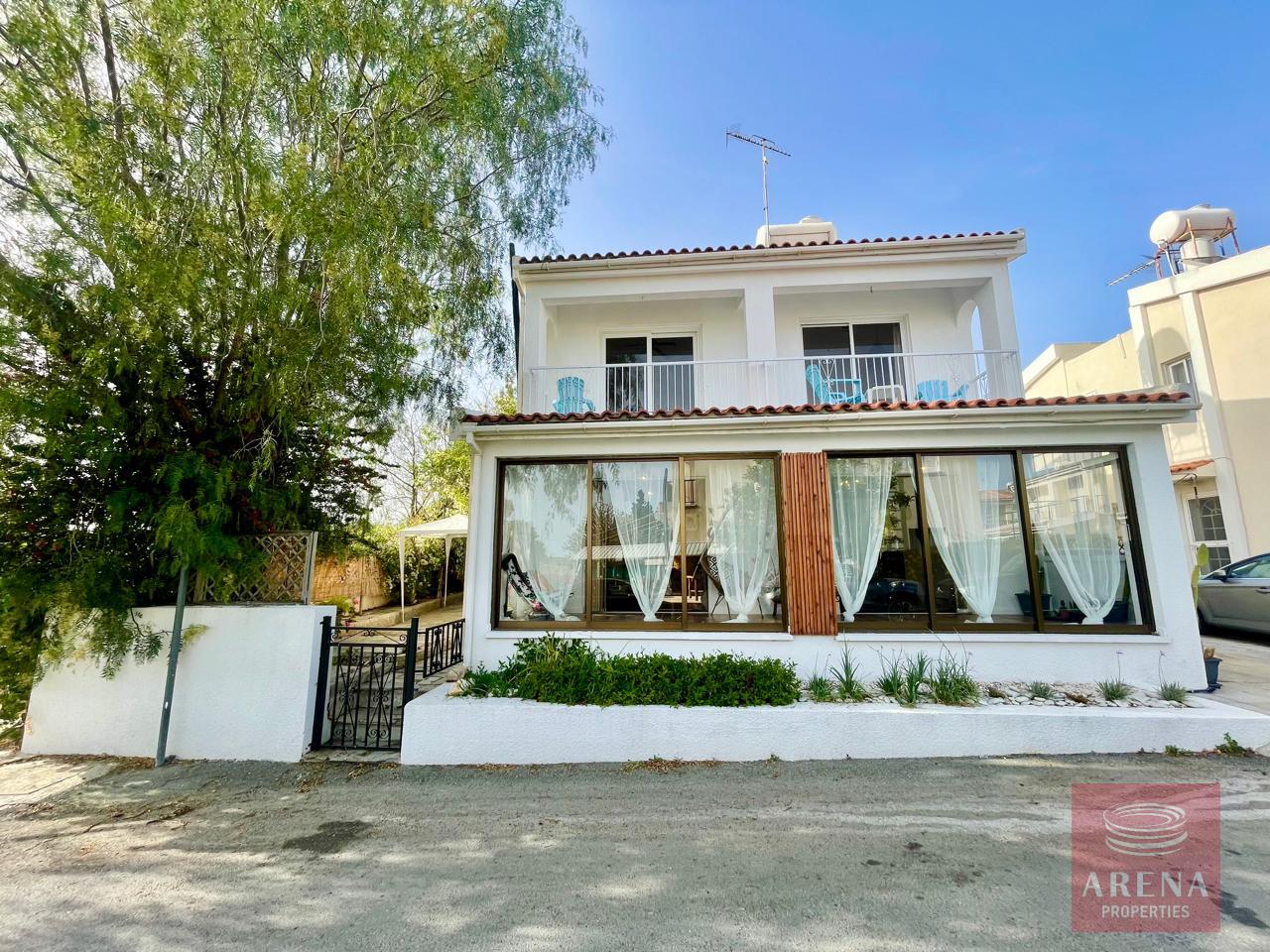 villa in mazotos for sale