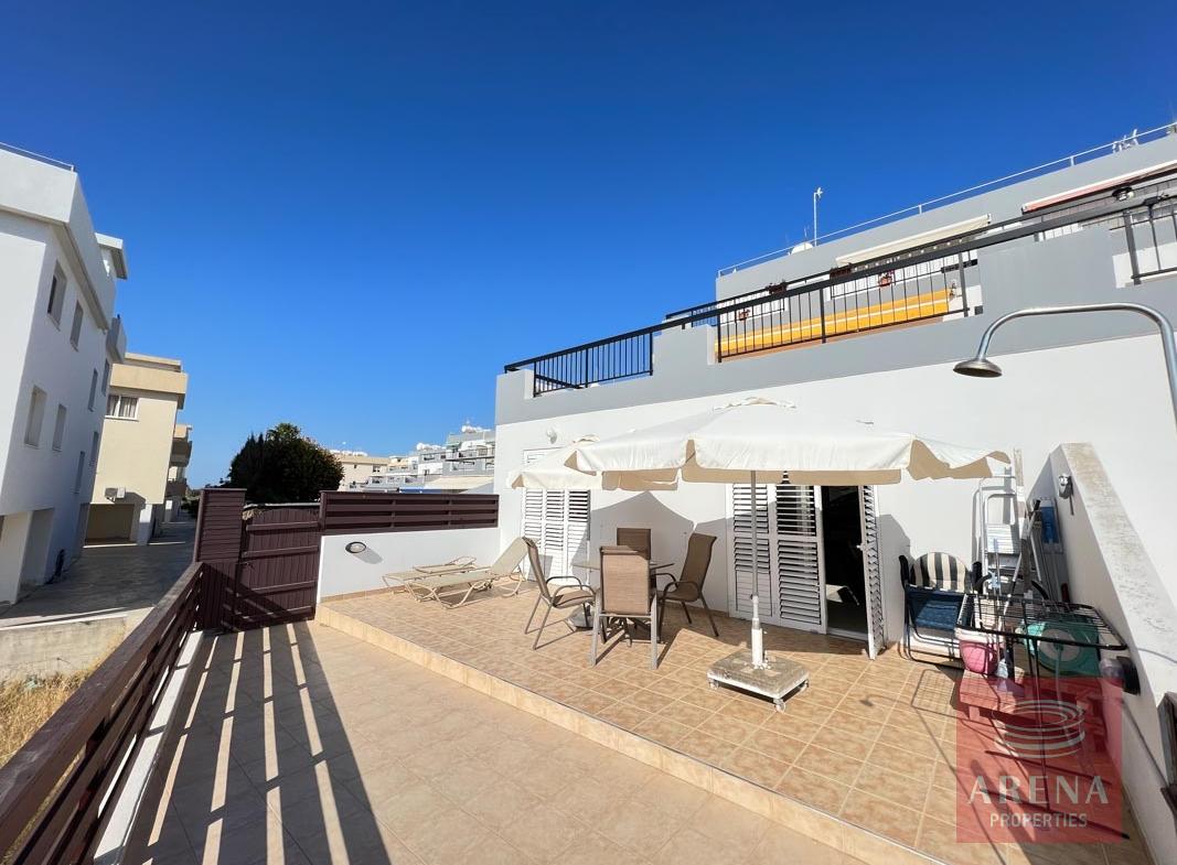 2 beed apt in Kapparis