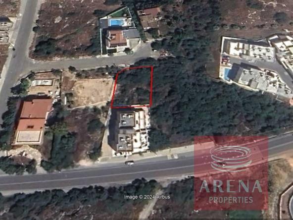 PLOT IN pARALIMNI
