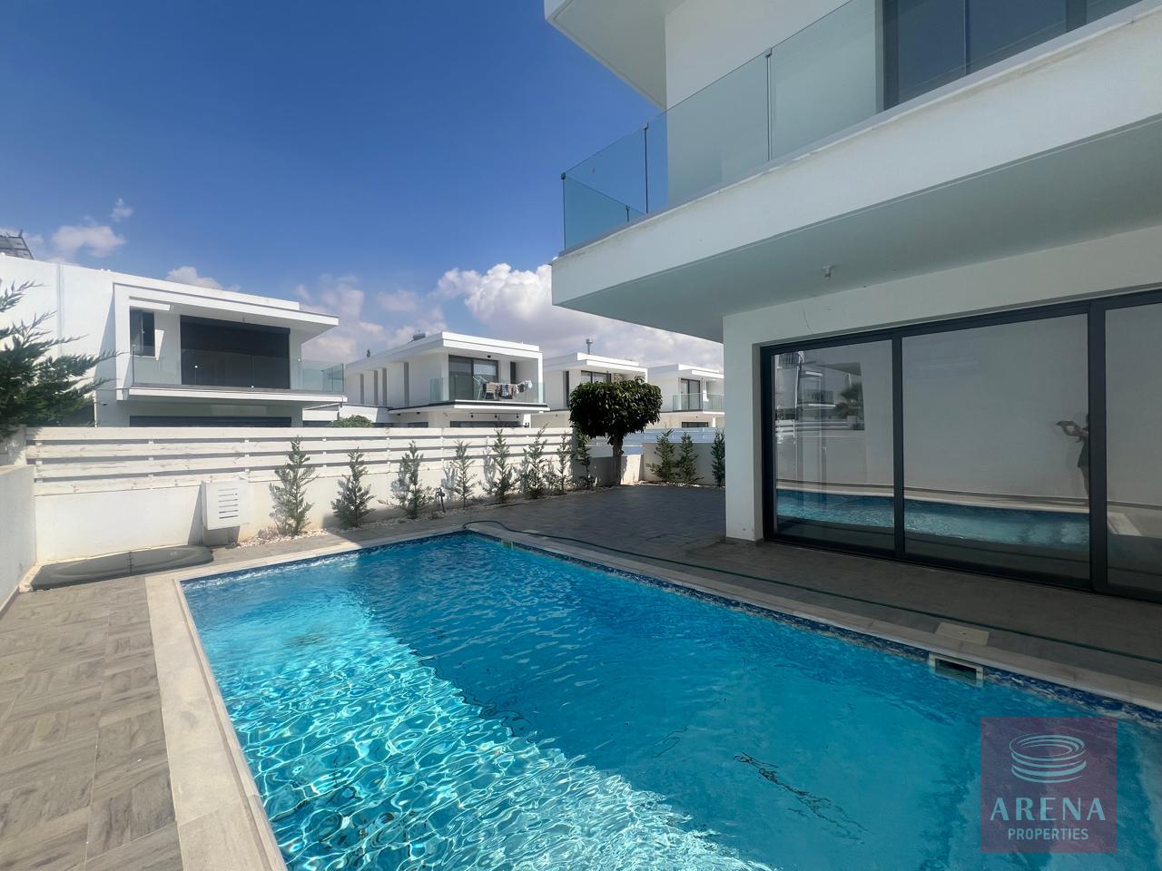 villa in Dekelia area