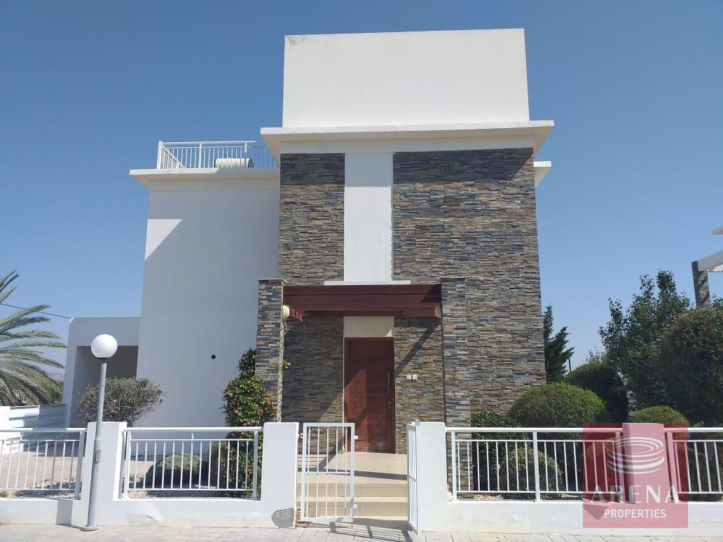 3 bed villa in pervolia for sale