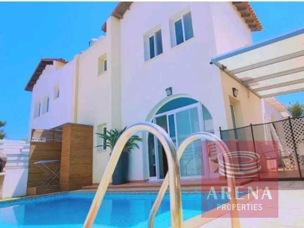 villa for rent in ayia triada