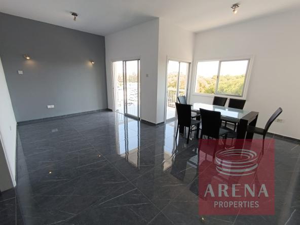 3 bed apt in larnaca
