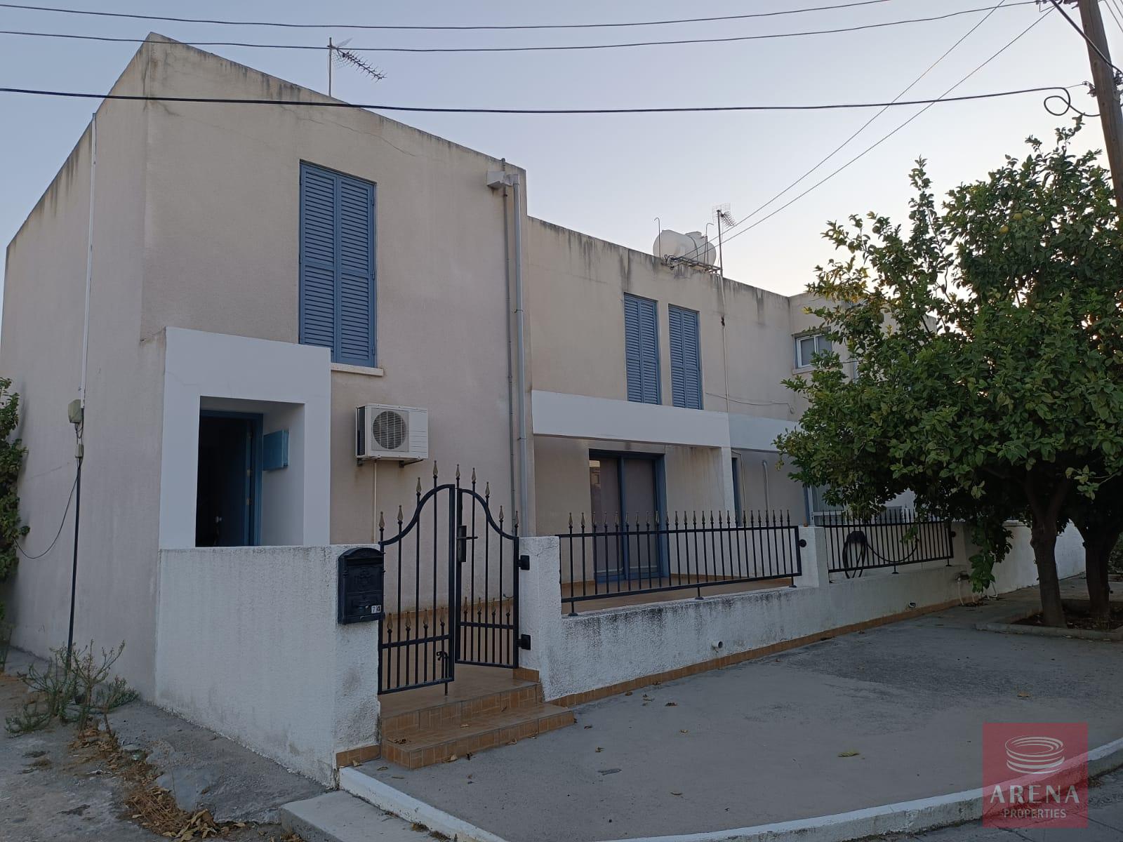 2 3 BED HOUSE FOR RENT 8596