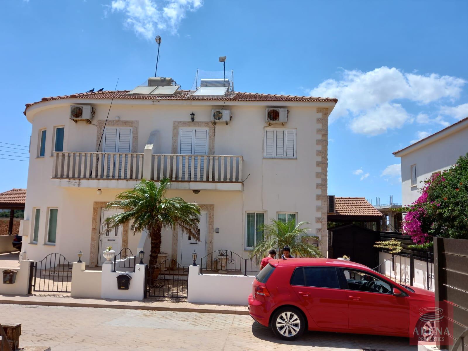 1 3 BED VILLA FOR RENT FRENAROS 8606