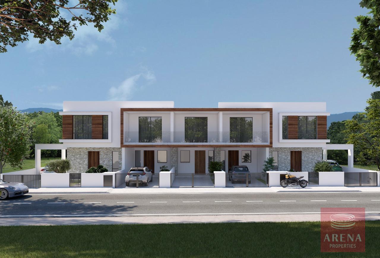 2 HOUSES IN KITI 8814
