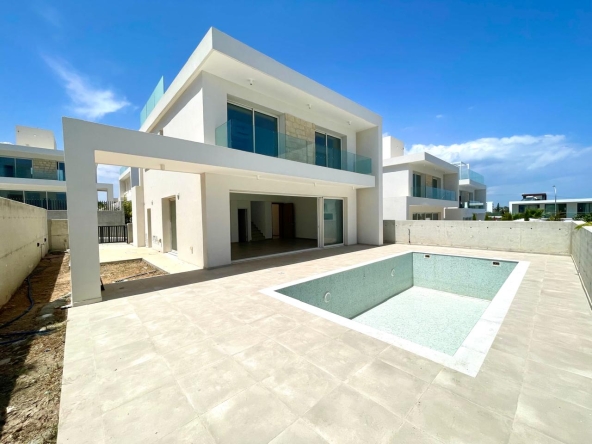 villa-in-protaras
