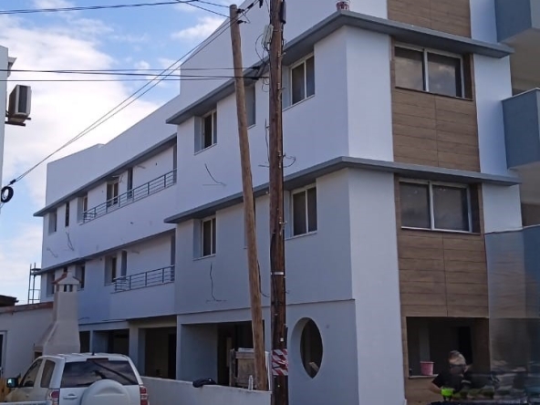 apts in Kiti
