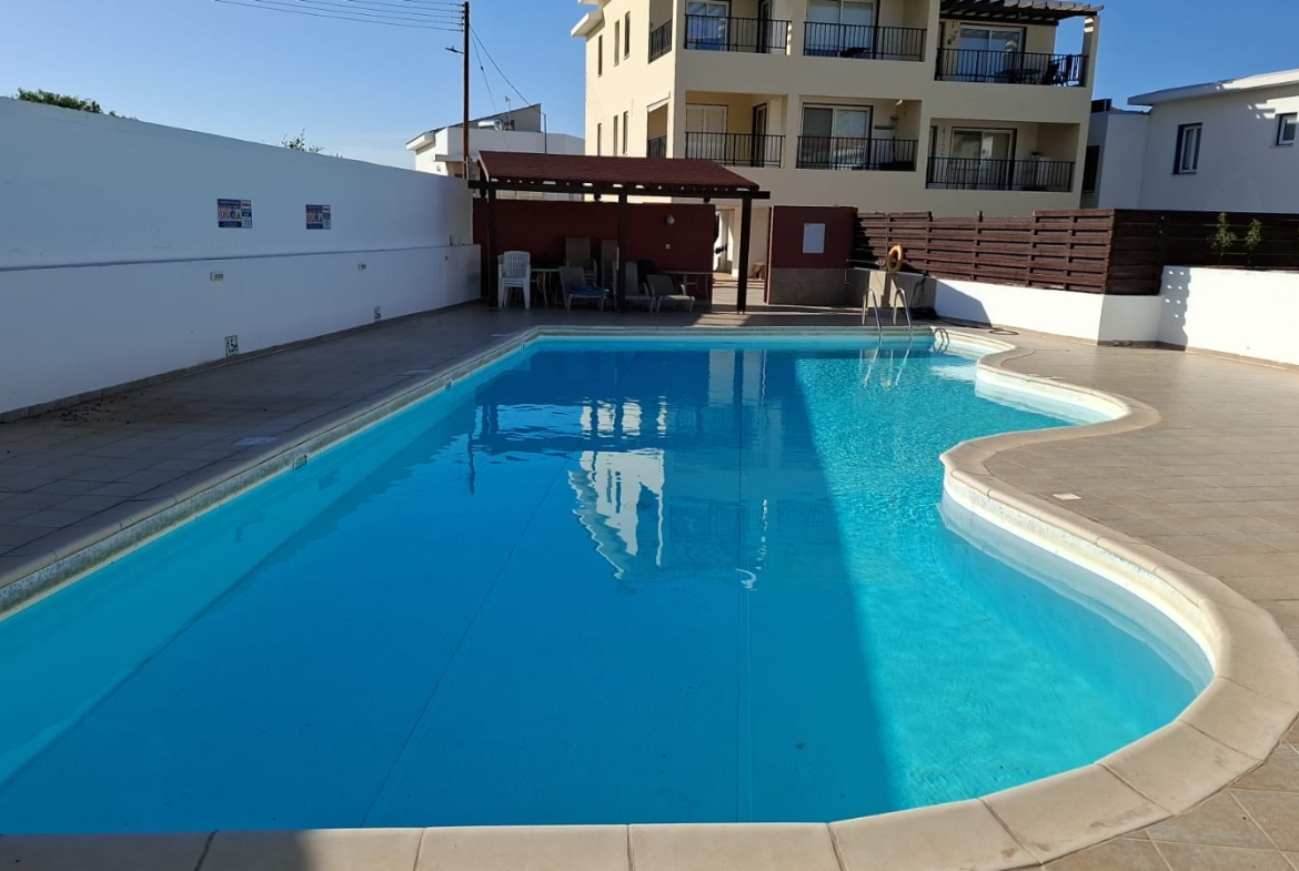 2 BED APT IN kAPPARIS FOR SALE