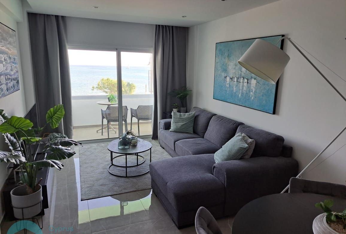 2 BED APT IN makenzy
