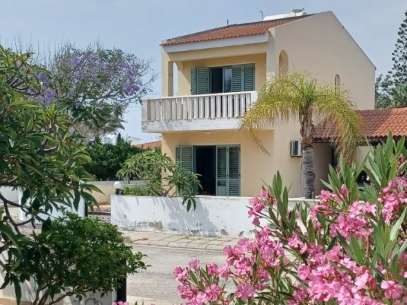 2 bed villa in pervolia