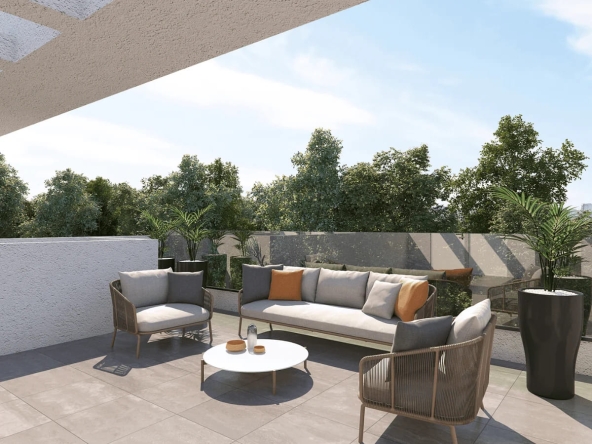 1 APTS IN LIVADIA 9431 3