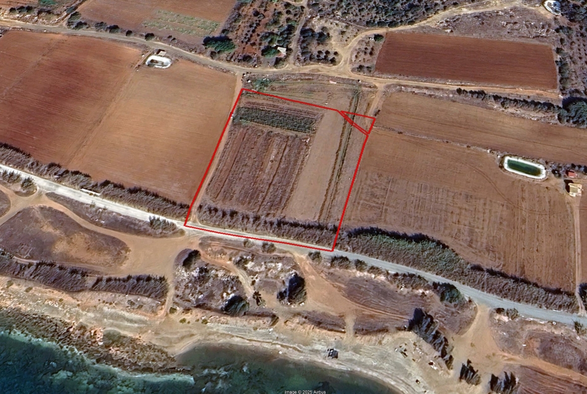 LAND IN ORMIDIA
