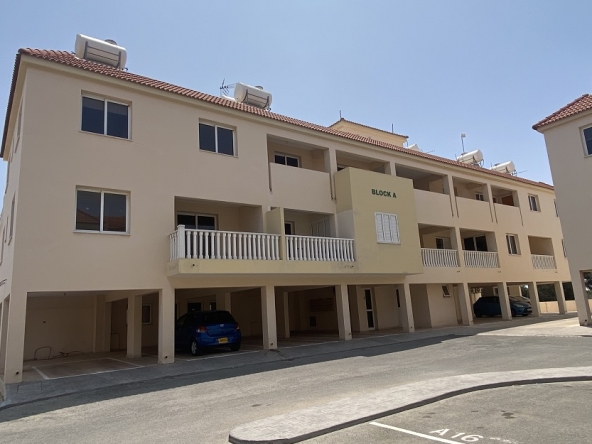2 bed flat in xylofagou