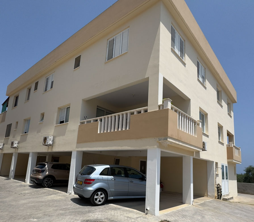 3 bed apt in Kapparis