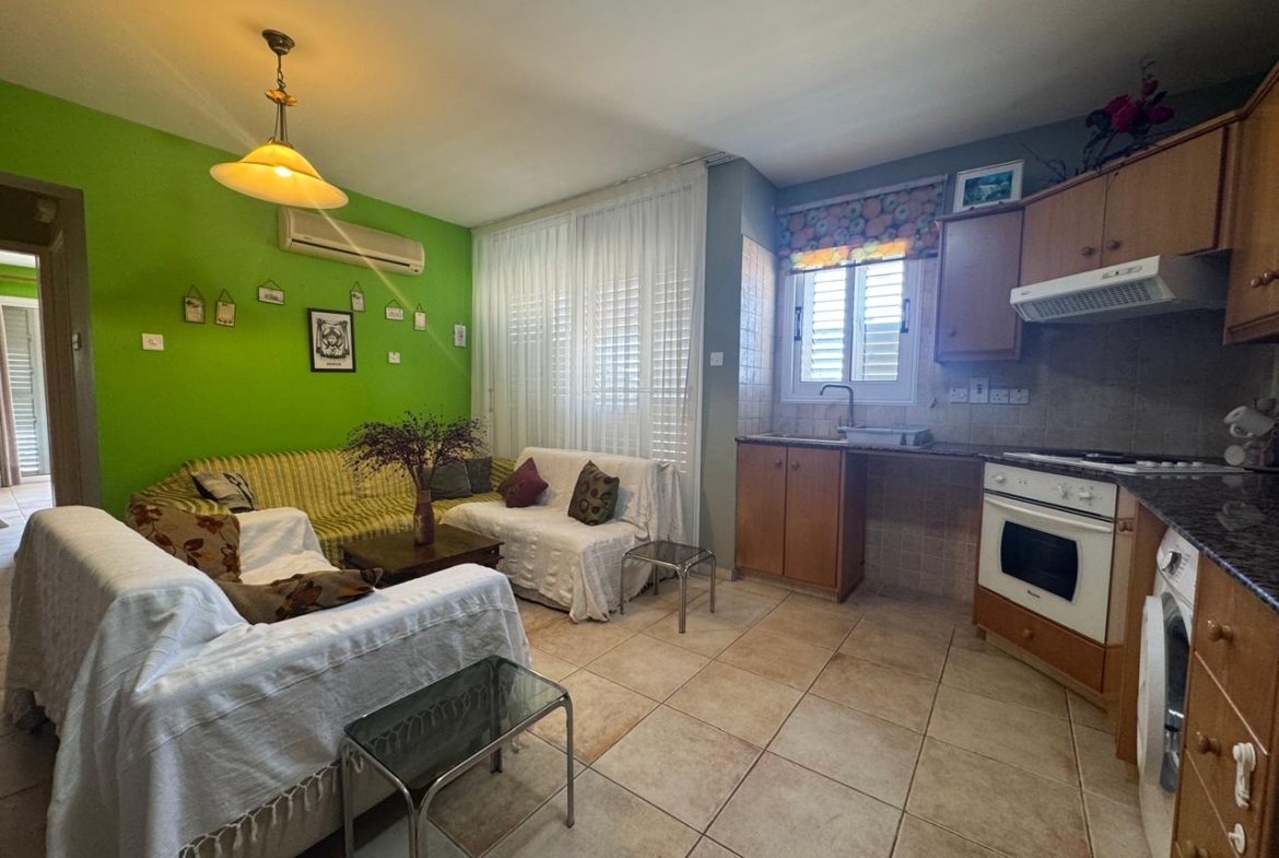 APARTMENT FOR RENT IN DERYNIA