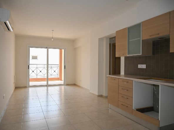 2 bed apt in kiti