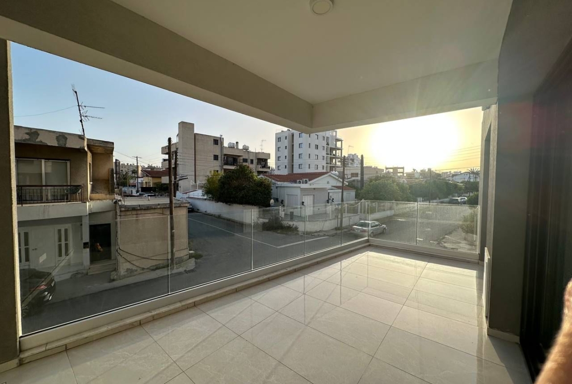 apt for rent in drosia