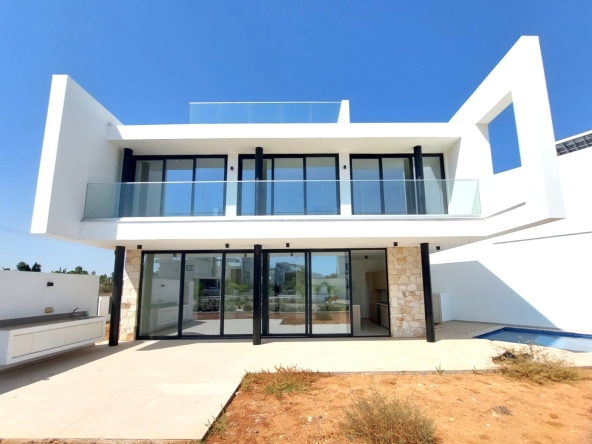 1 VILLA PROTARAS010196 1