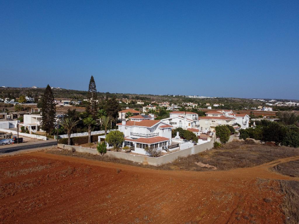 4 bed villa in Ayia Napa