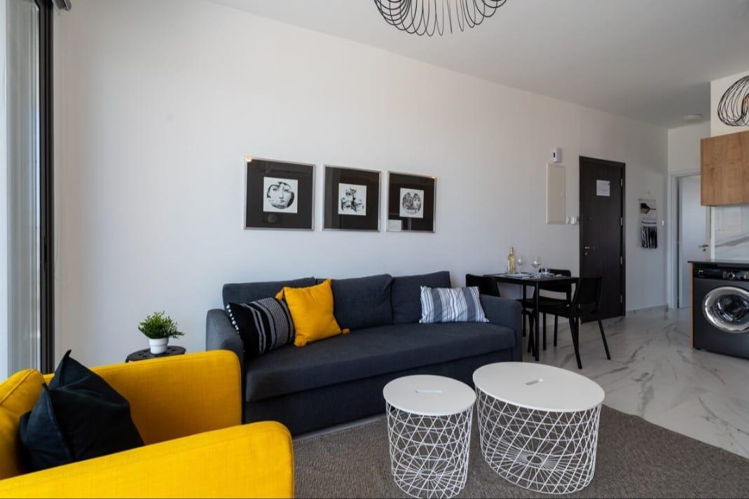 1 bed apt in livadua for rent