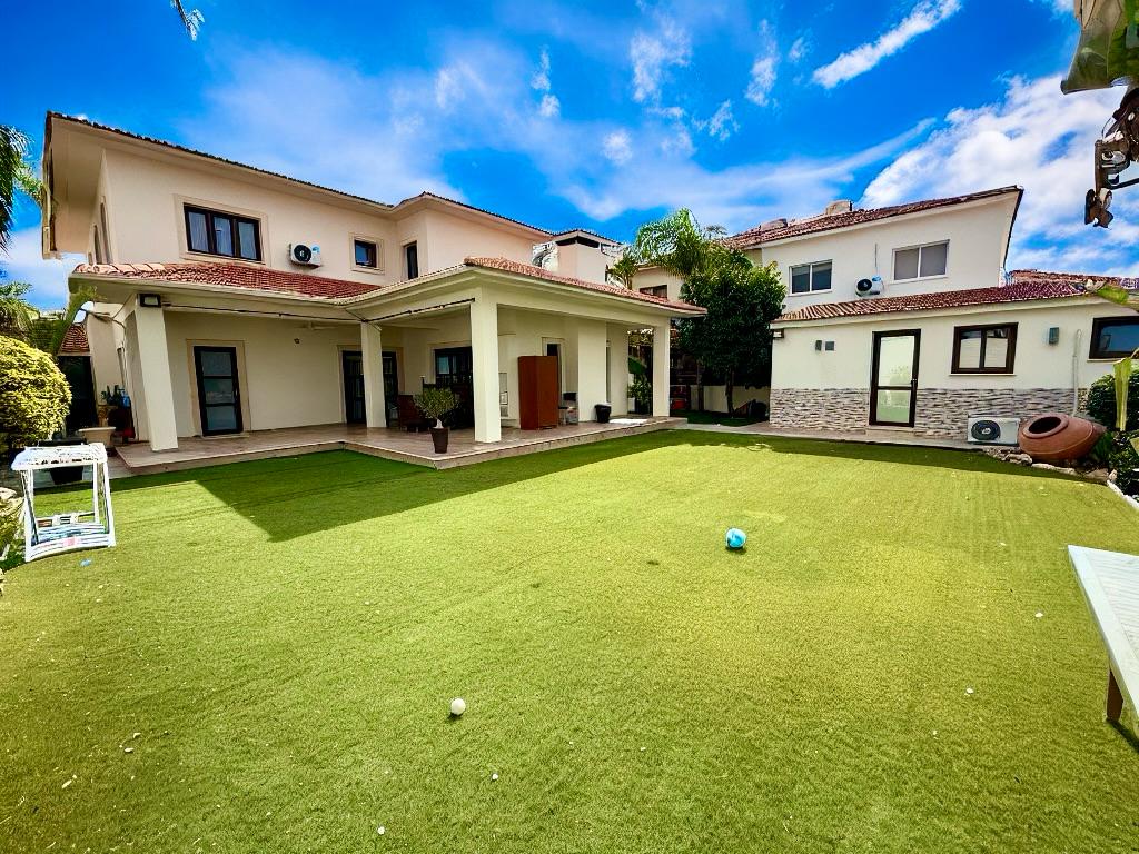 1 house aradippou 10297 1