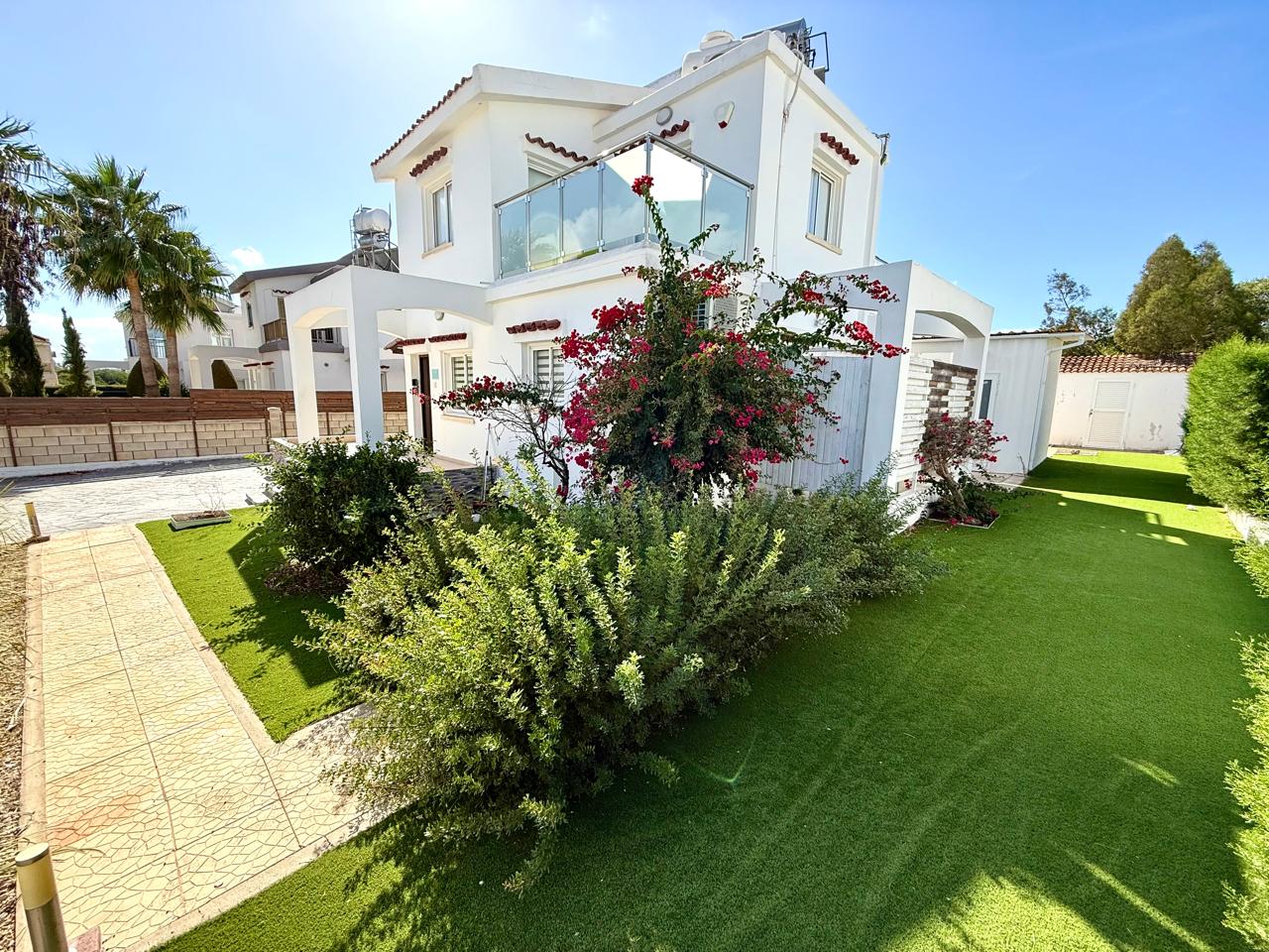 1 VILLA RENT PERNERA 10327 1