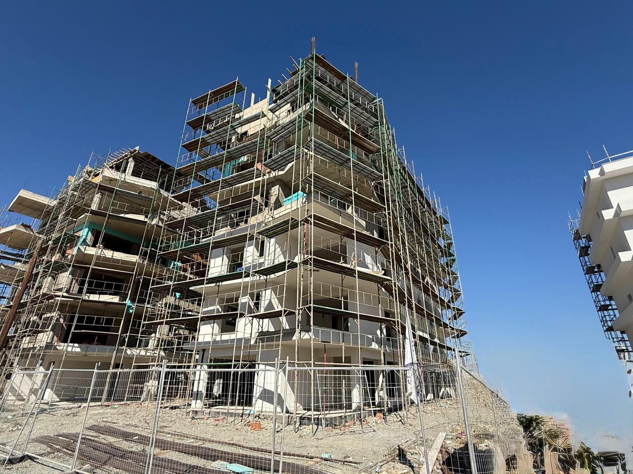 1 apts larnaca 10370 5