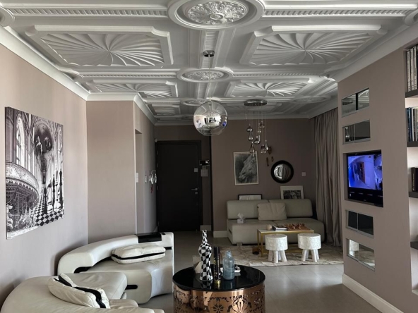 1 PENTHOUSE ARADIPPOU 10484 30